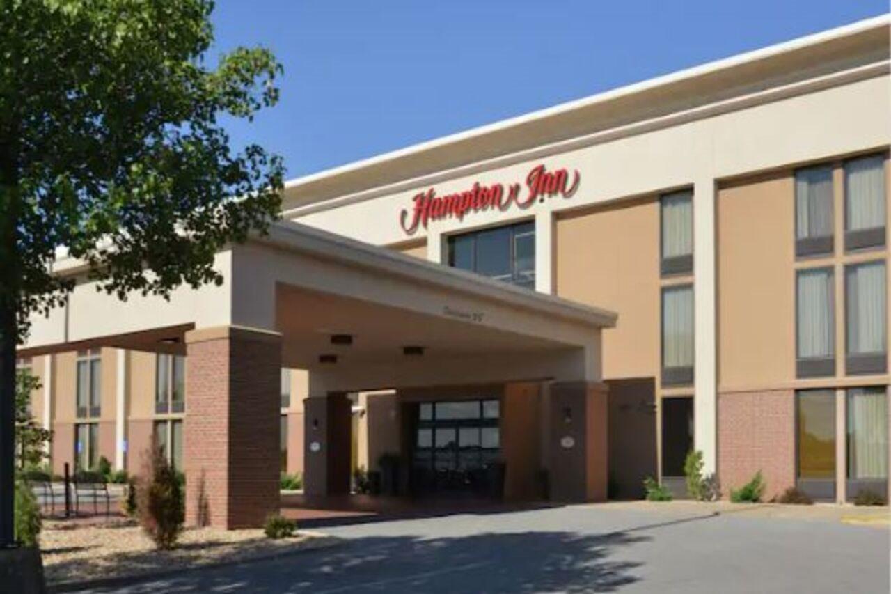 Hampton Inn Springfield-South Exteriör bild