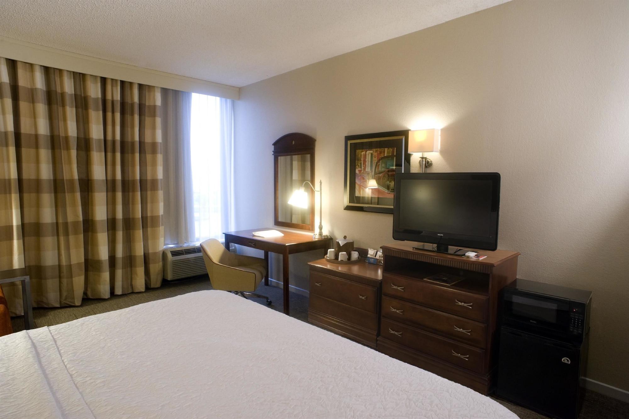 Hampton Inn Springfield-South Exteriör bild