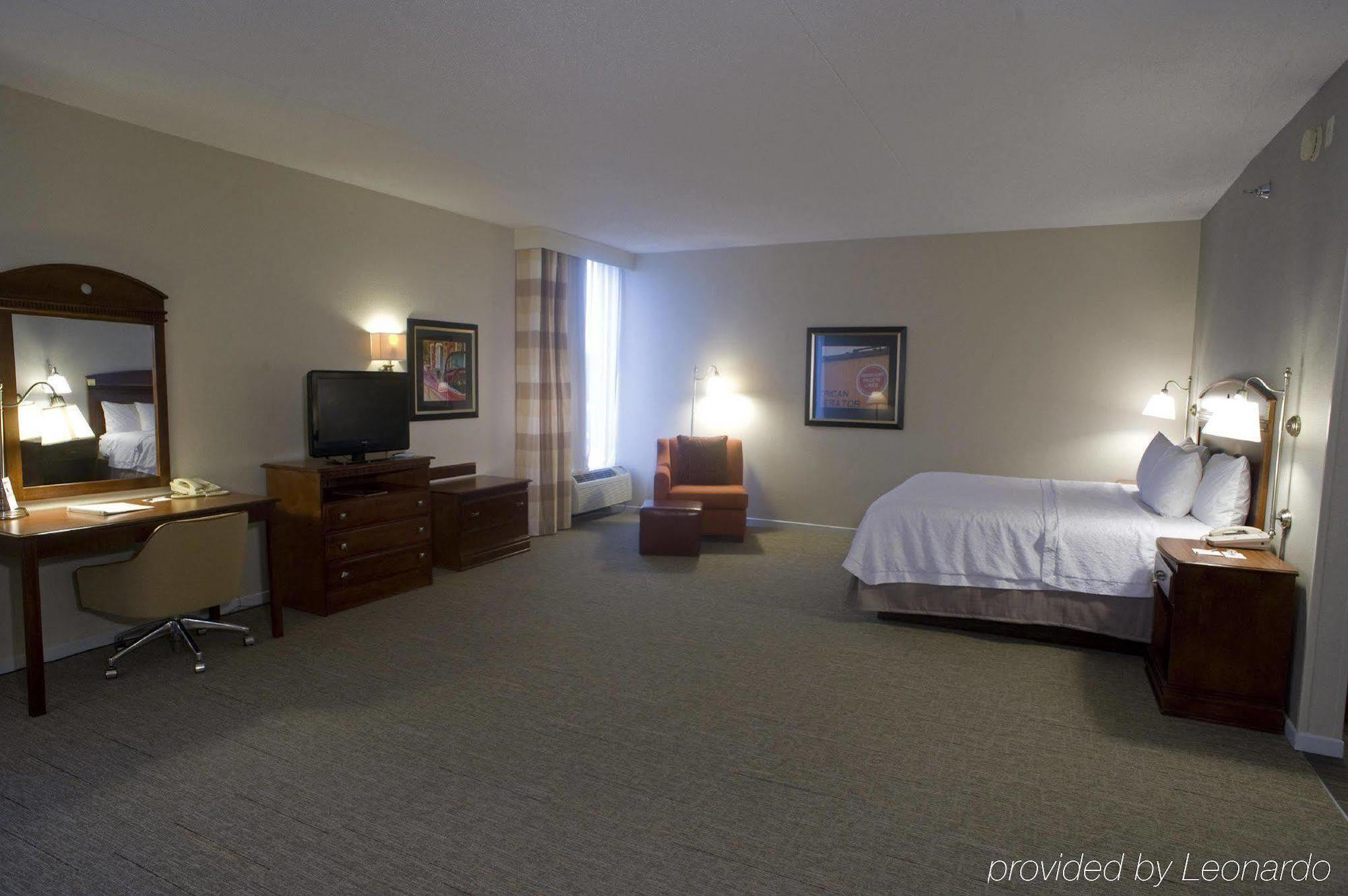 Hampton Inn Springfield-South Exteriör bild