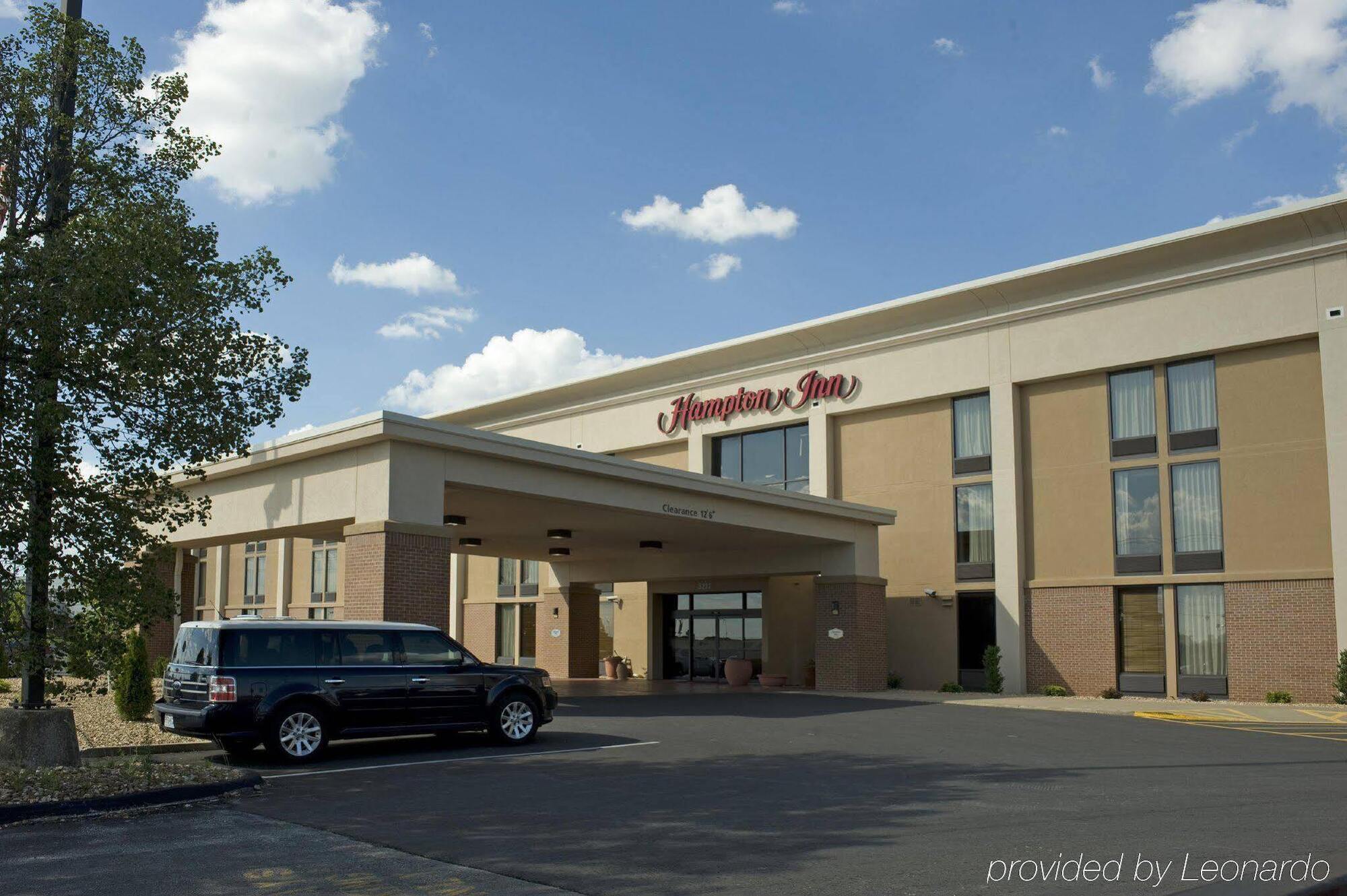 Hampton Inn Springfield-South Exteriör bild