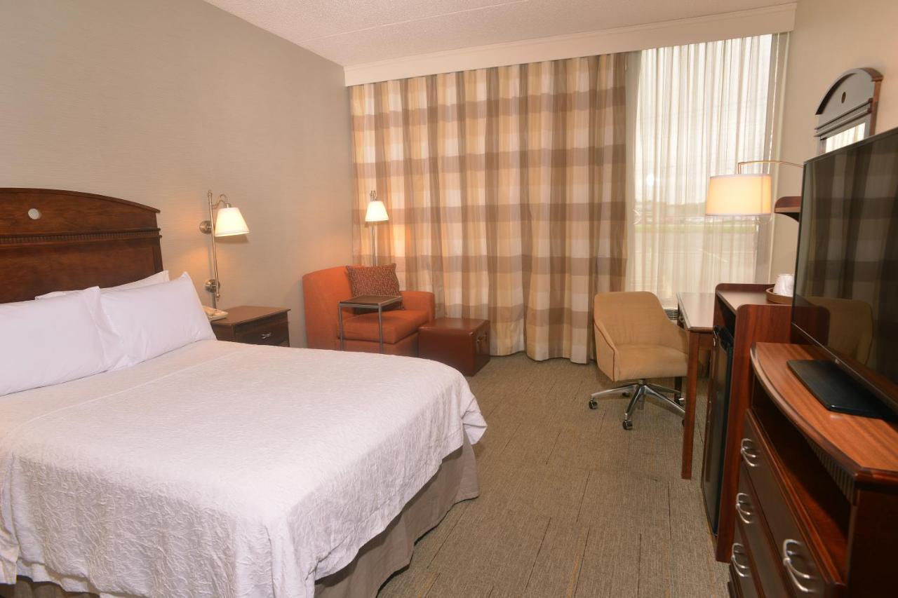 Hampton Inn Springfield-South Exteriör bild